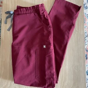 Figs Yola Skinny scrub pants-Burgundy, size Small